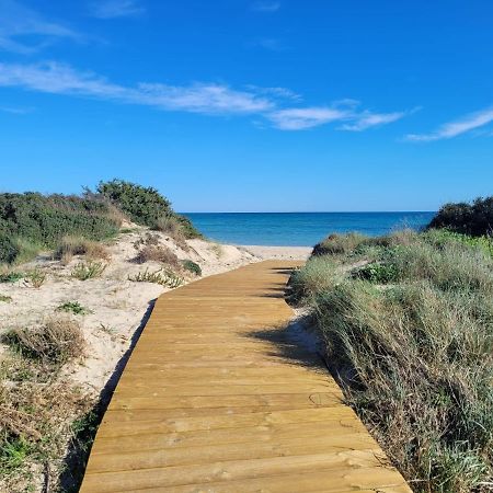 Appartamento Demetrio 50M Mare & Shopping Lido Marini Exterior foto